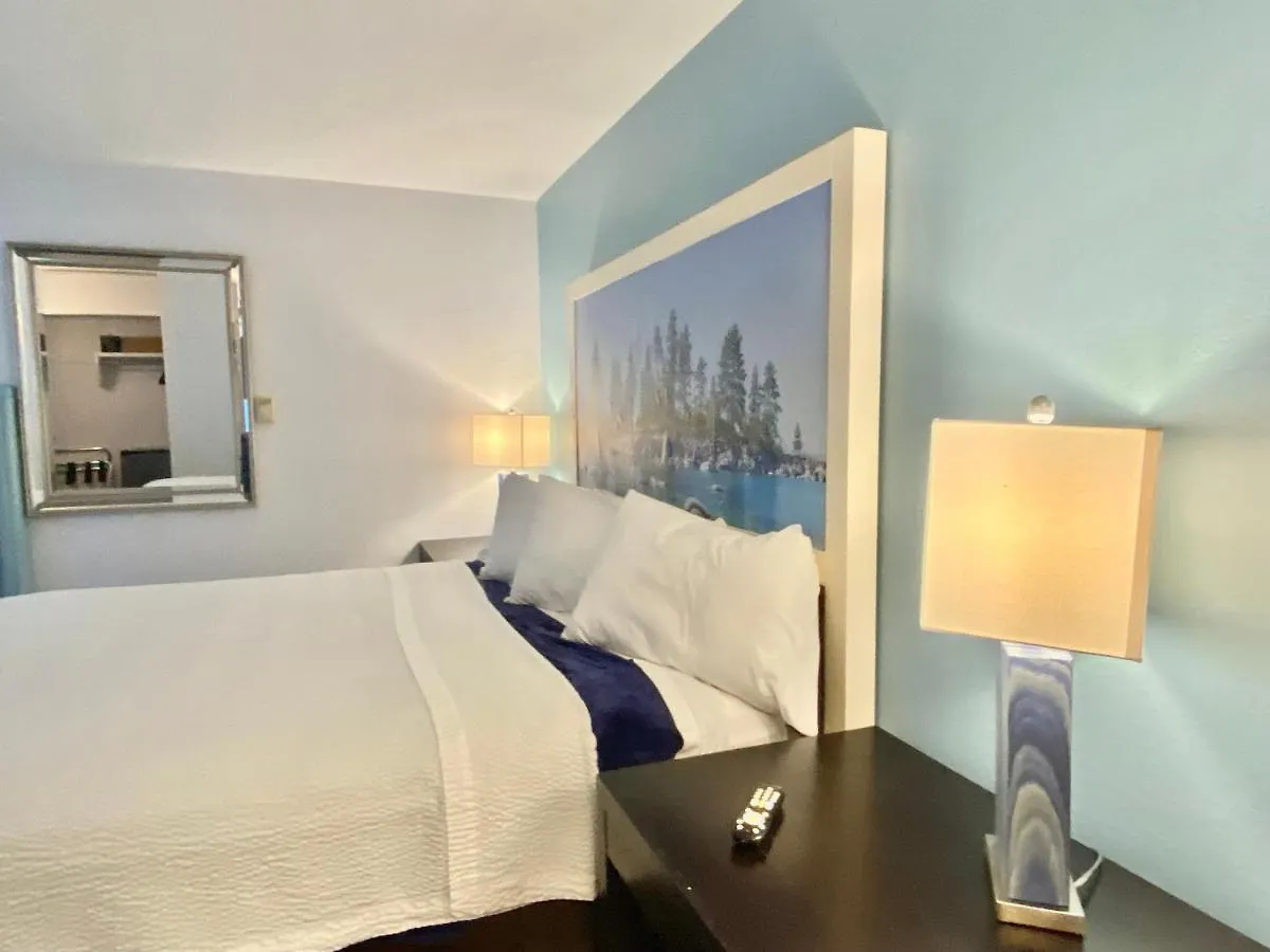 Bluebird Day Inn & Suites South Lake Tahoe