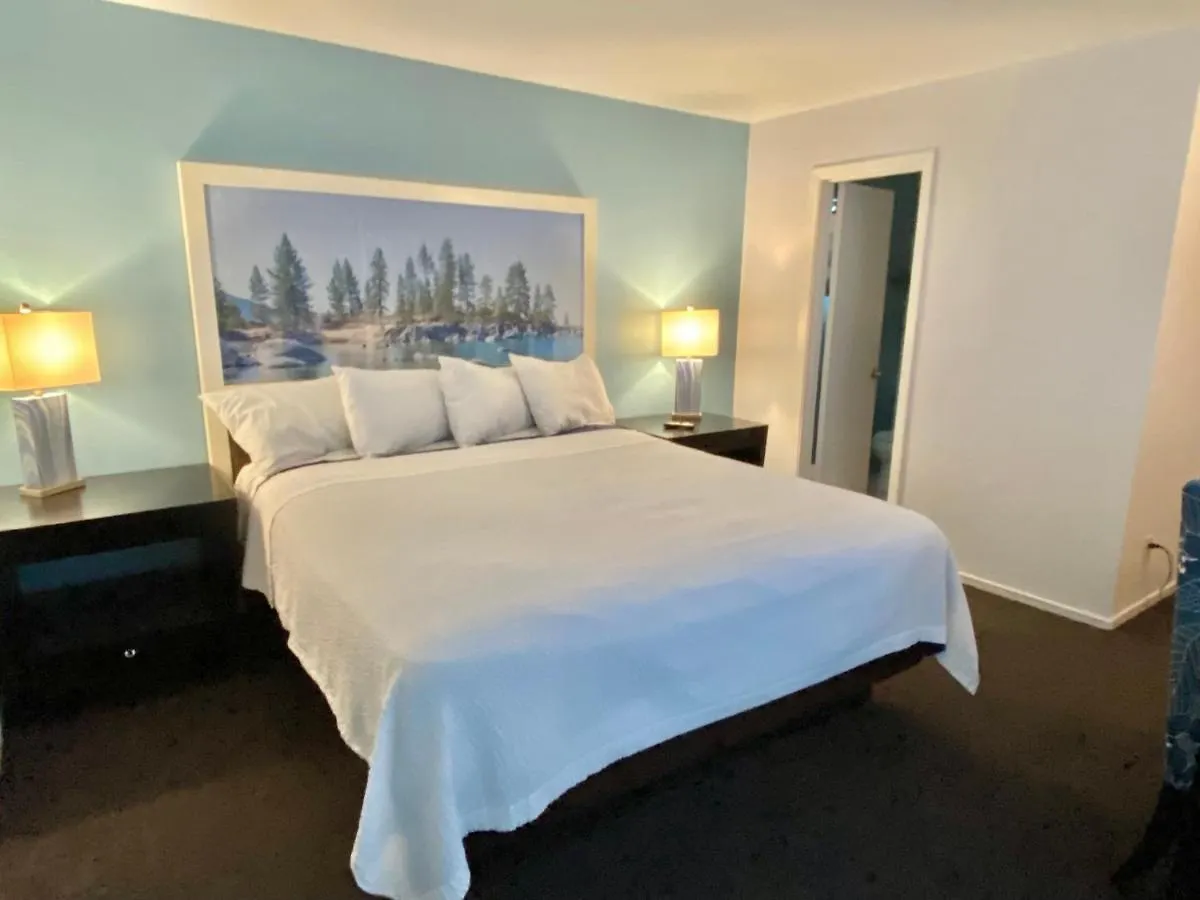 Bluebird Day Inn & Suites South Lake Tahoe