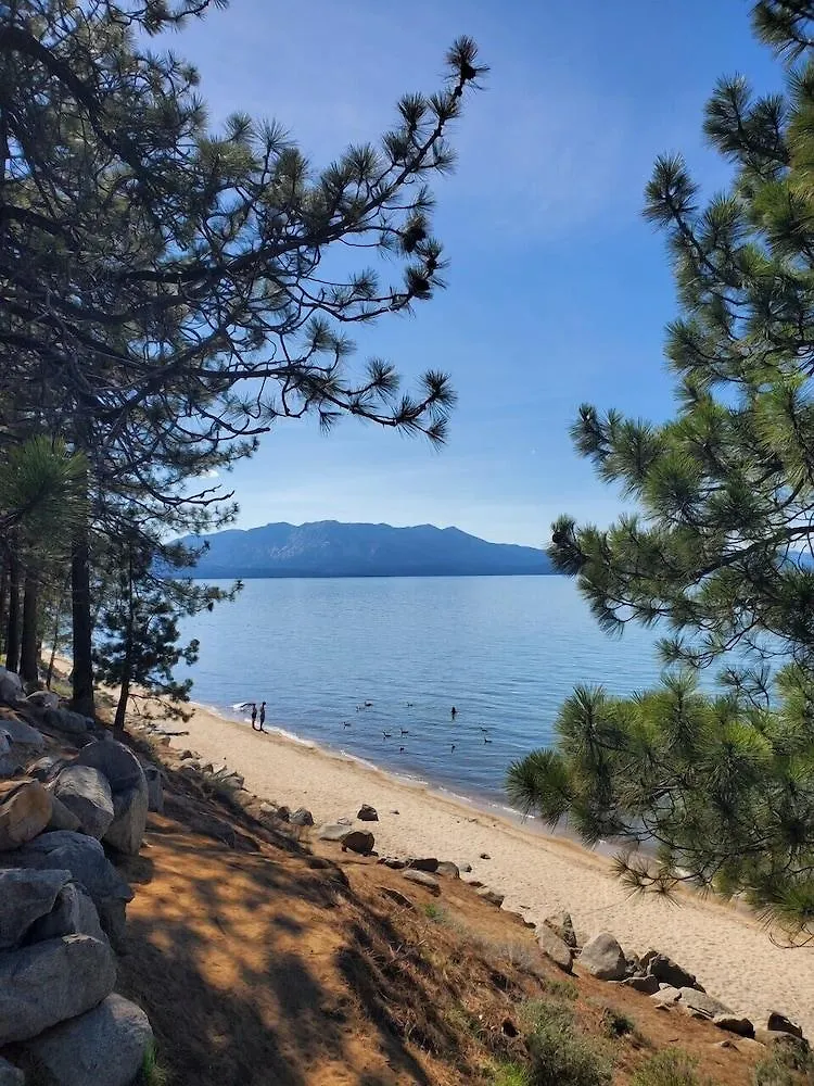 Bluebird Day Inn & Suites South Lake Tahoe États-Unis